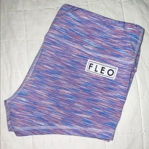 FLEO bubblegum shorts - M